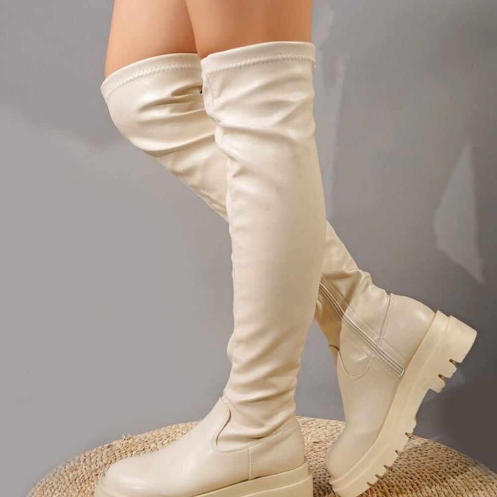 CHEIN Cream Over-the-Knee Women's Boots Zise 10 women’s